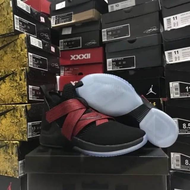 Sepatu Basket LeBron Soldier 12 Red Straps Black Red