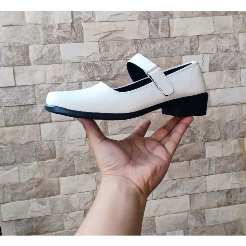 PB3P Sepatu Pantofel Wanita Putih Polos  Formal Kerja Bidan Perawat Hak 3 cm