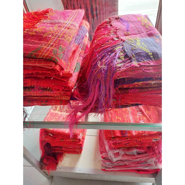 Ulos Batak Sadum Cantik