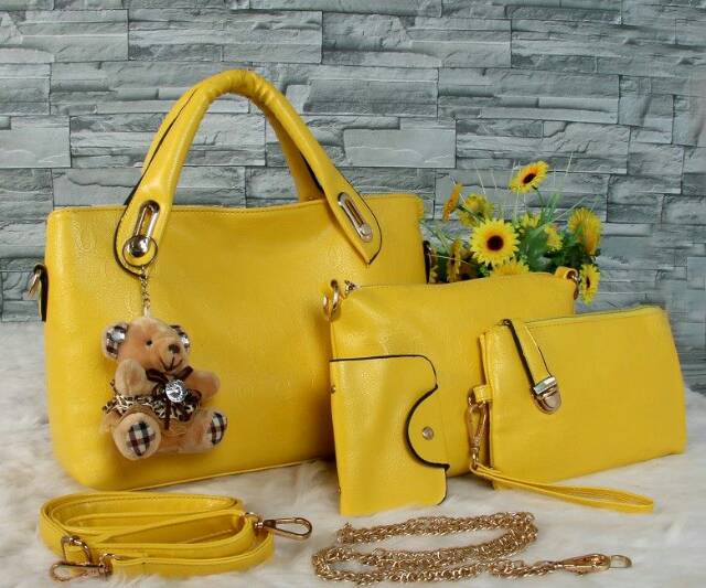 TAS BATAM 4IN1 ( 2 SET 1KG ) + GANTUNGAN BONEKA / TAS IMPORT 4IN1 BONEKA/DOLLY / TAS WANITA BATAM].