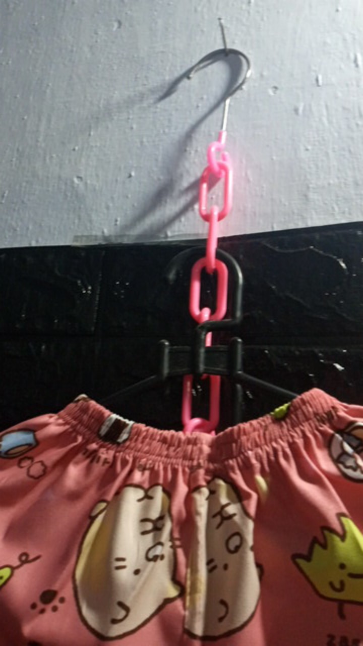 Rantai Gantungan Baju Display