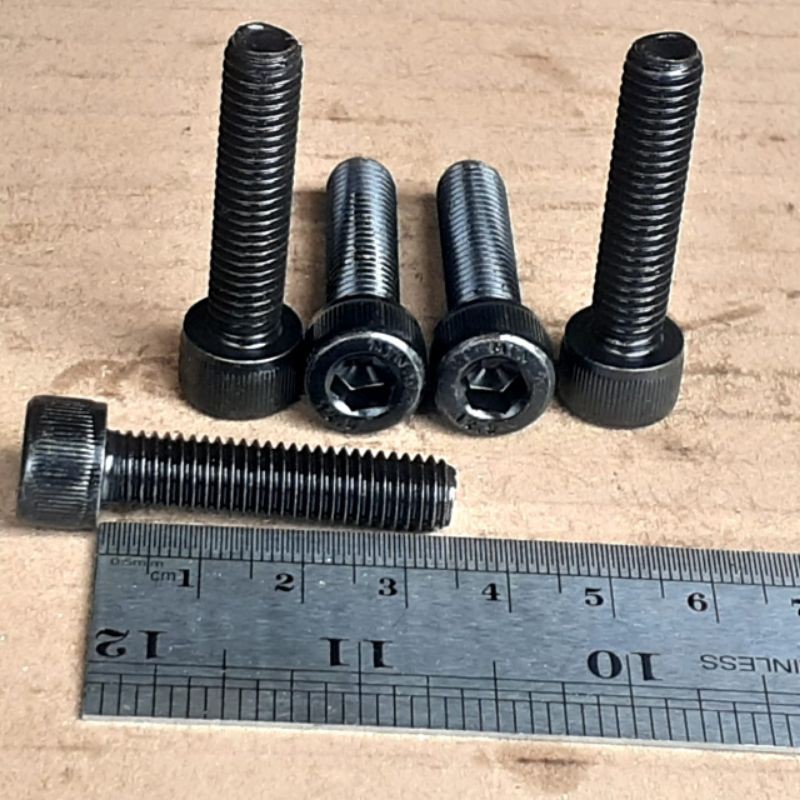 BAUT L M8X35 BAJA / BAUT L BAJA M8 X 35 / BAUT L BAJA M8X35 BAUT L 8X35 (3,5CM) FULL DRAT KUNCI L6