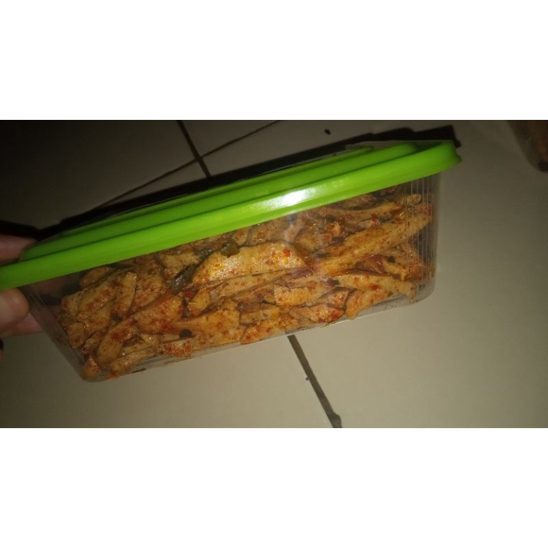 

basreng pedas daun jeruk 200gr