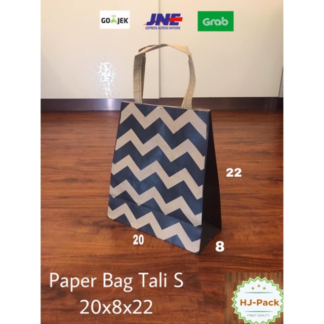 

Paperbag Pembelian kelipatan 20pcs Paperbag Tas Kertas Garis 19x8x22 Goodie Bag Shopping Bag Tas Belanja Souvenir Online shop