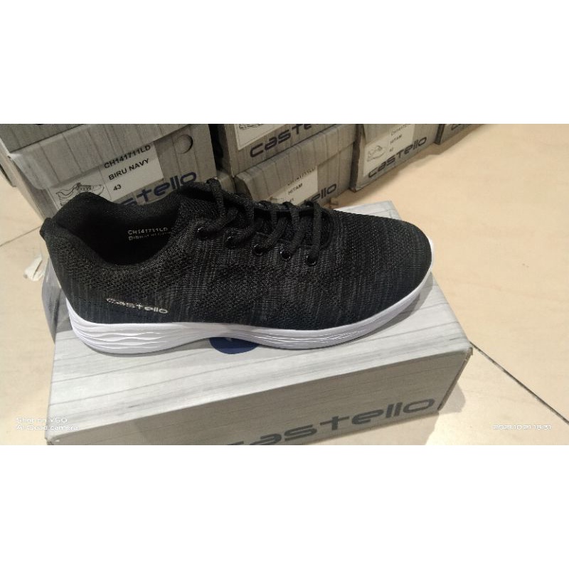 SEPATU SNEAKERS COWOK CASTELLO