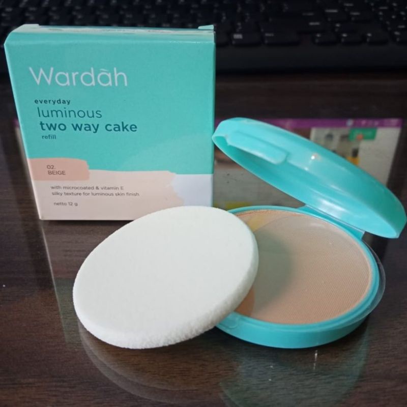 Medan Termurah Bedak padat Refill Two way cake Wardah luminous