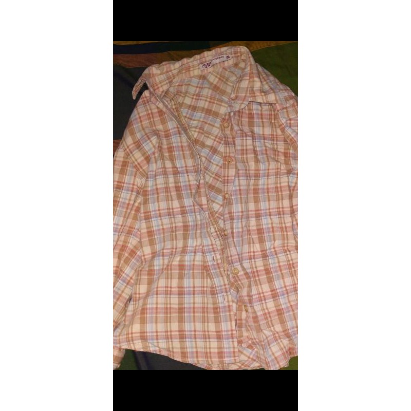 preloved kemeja triset