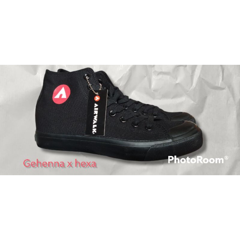 Sepatu airwalk new basic canvas full black high and low 40-42 ASLI