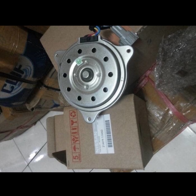 Motor fan radiator Nissan march