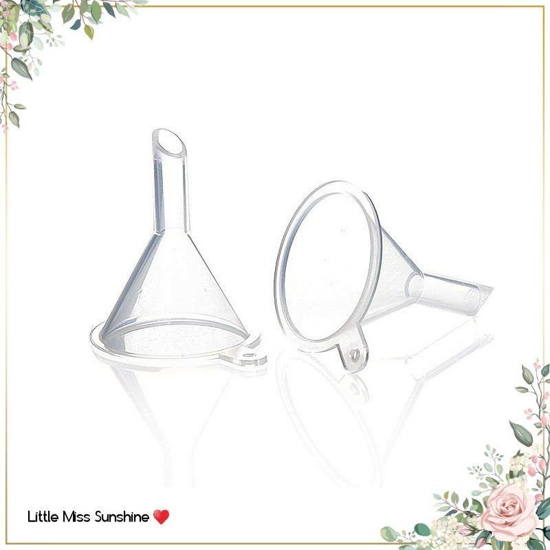 Corong Mini Diameter Mulut 3cm Oil Water Funnel Alat Bantu Tuang Menuang Gelas Jar Toples Mini Small High Quality Plastic Plastik Transparan Transparent Bening Lucu Murah Murce Nampol Lebay Cute Good Baik Lancar Minyak Parfum Little Miss Sunshine Malang