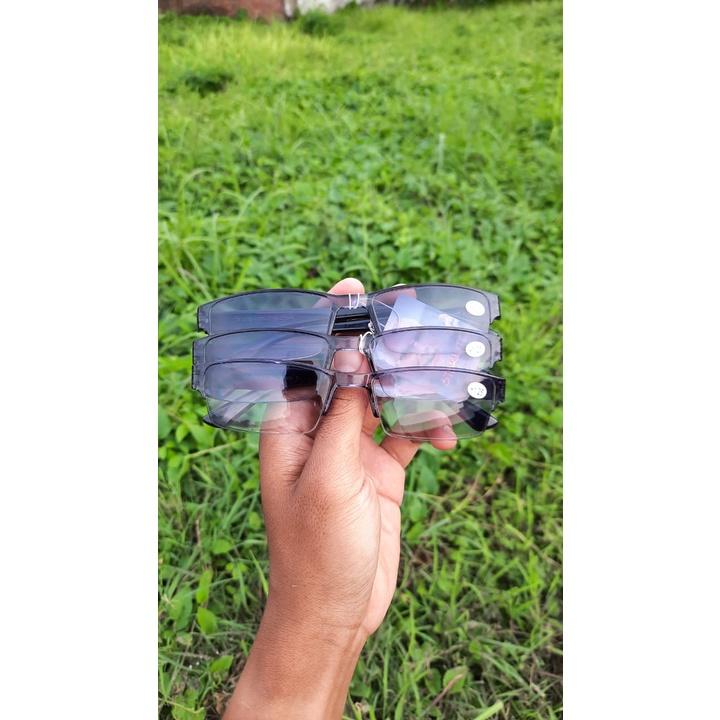 Kacamata Baca Lensa Plus Gradasi Hitam type AA612T.Rimless / Kacamata Baca Lensa Gradasi Termurah/KACAMATA BACA PRIA/KACAMATA WANITA/KACAMATA RABUN DEKAT/KACAMATA RABUN JAUH