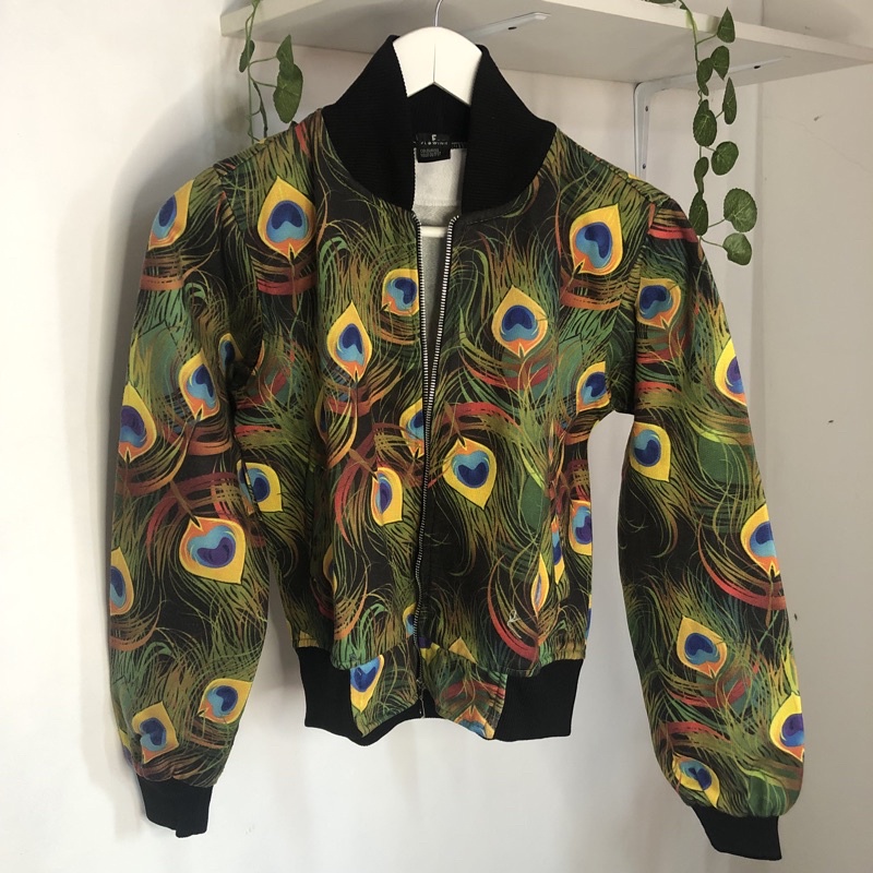 bomber motif