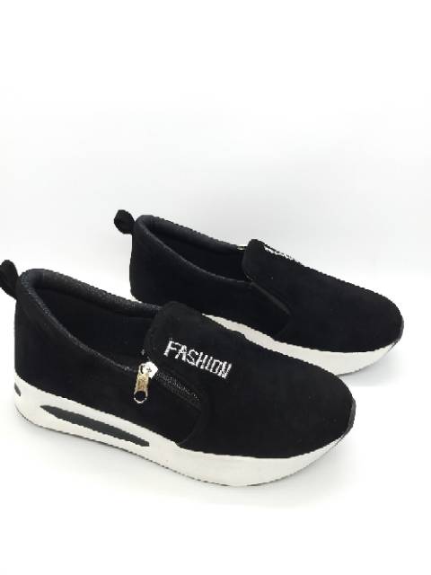 Flatform Slipon Hpd415 Hitam