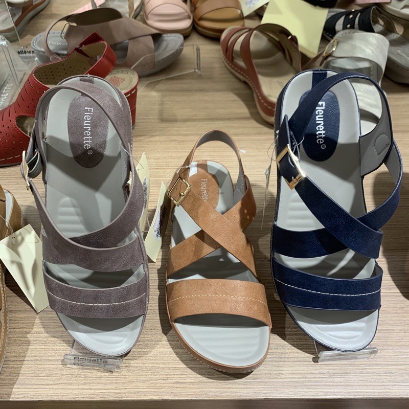 Sandal wanita Fleurette (36-40)