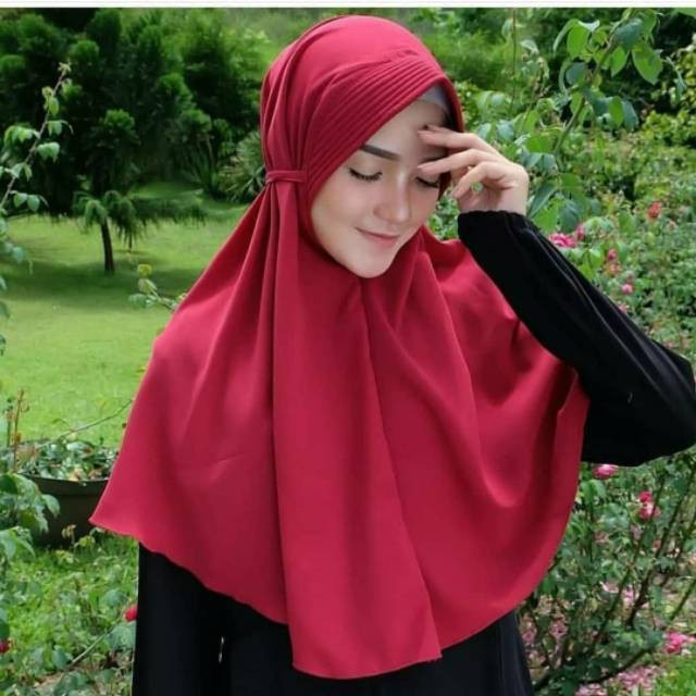 hijab khimar instan BERGO MARYAM PET TALI PISAH bahan diamond italiano by izza