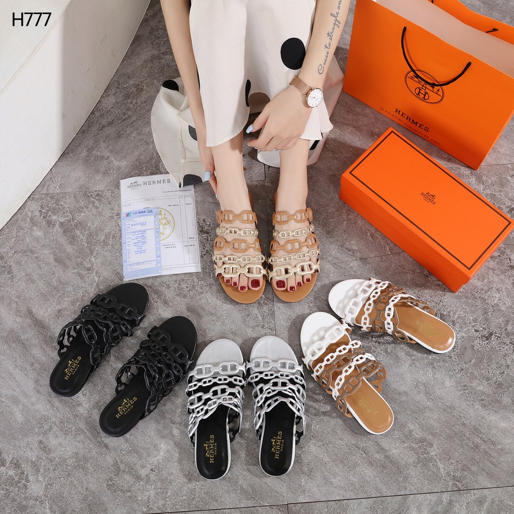 H Flat Sandals #H777