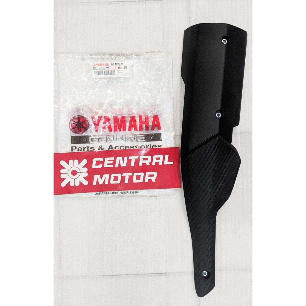 TUTUP COVER KAFER PELINDUNG KNALPOT R15 V3 VVA ORIGINAL YAMAHA ASLI YGP
