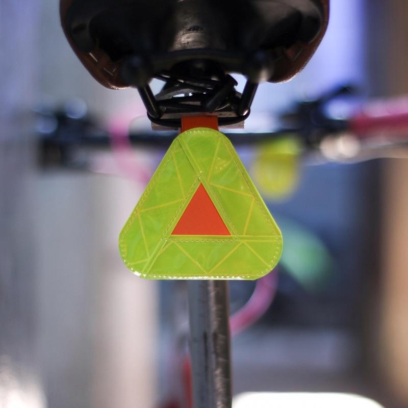 TRIANGEL REFLEKTOR / REFLEKTOR SEGITIGA / REFLEKTOR SEPEDA GANTUNGAN