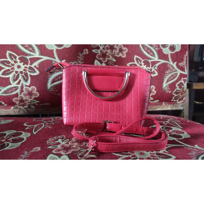 PL preloved tas furla selempang