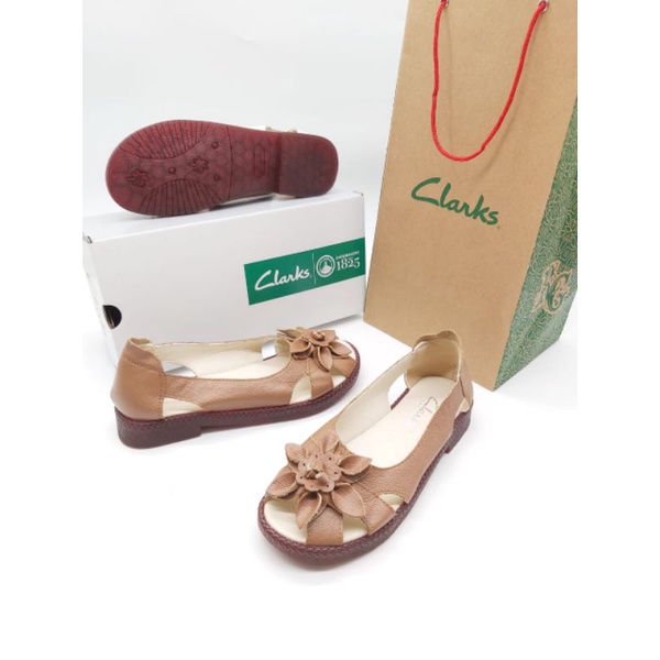 Sepatu Clarks flat RG-7961 / Clarks wanita flat