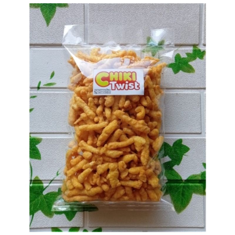 

Chiki Twist Jagung 240gr