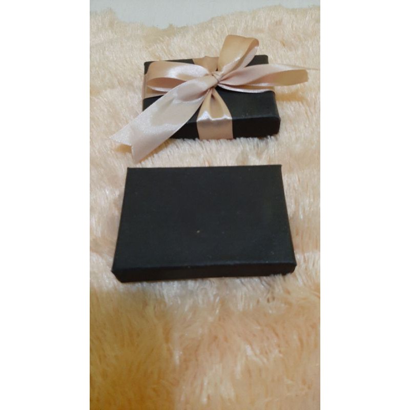 

Paket kado pernikahan