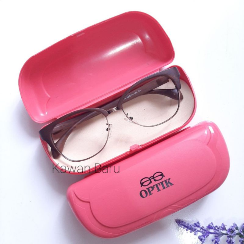 Box Kacamata / Tempat Kacamata 1-Optik Pink