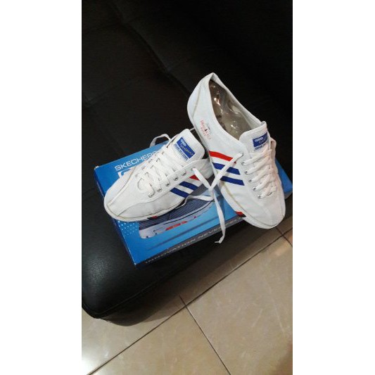 Sepatu Capung Putih merk Dragonfly Termurah