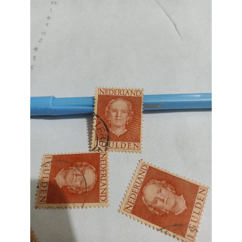 

Perangko Nederland Queen Wilhelmina 1 Gulden foto depan Stamp