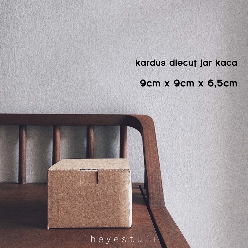

Kardus Packing Die Cut Box Botol Jar 9x9x6.5