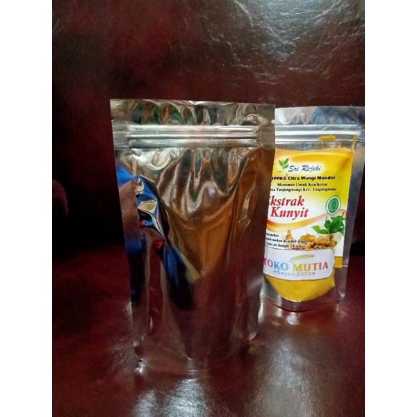 

Serbuk ektrak kunyit