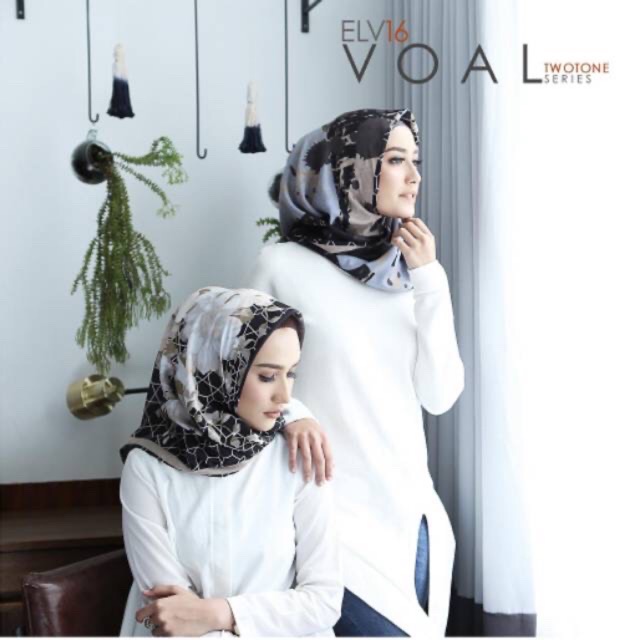 Preloved elv label scarf