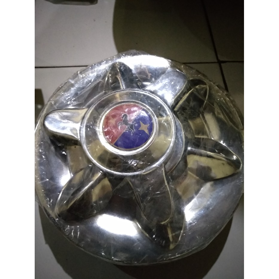 Wheel dop wildop vespa ring 10