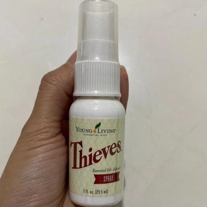 Thieves Spray Young Living Original Essential Oil Store_Floridina