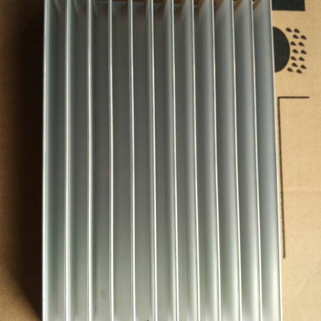 Heatsink 12 sirip
