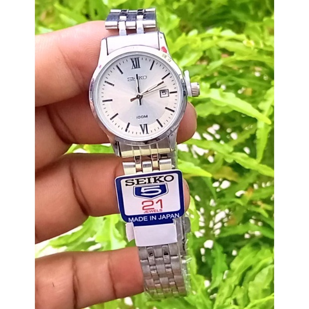 Jam tangan wanita  TERLARIS/ Jam Tangan mewah Stainles Anti air  free bok
