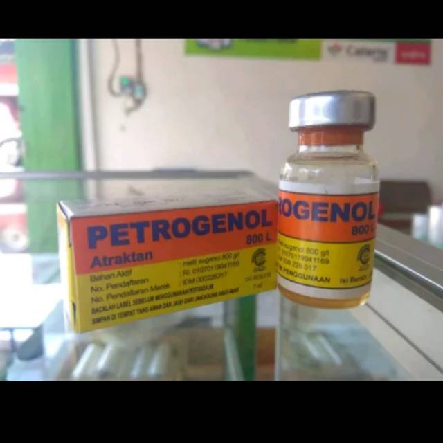 Obat Perangkap Lalat Buah Petrogenol