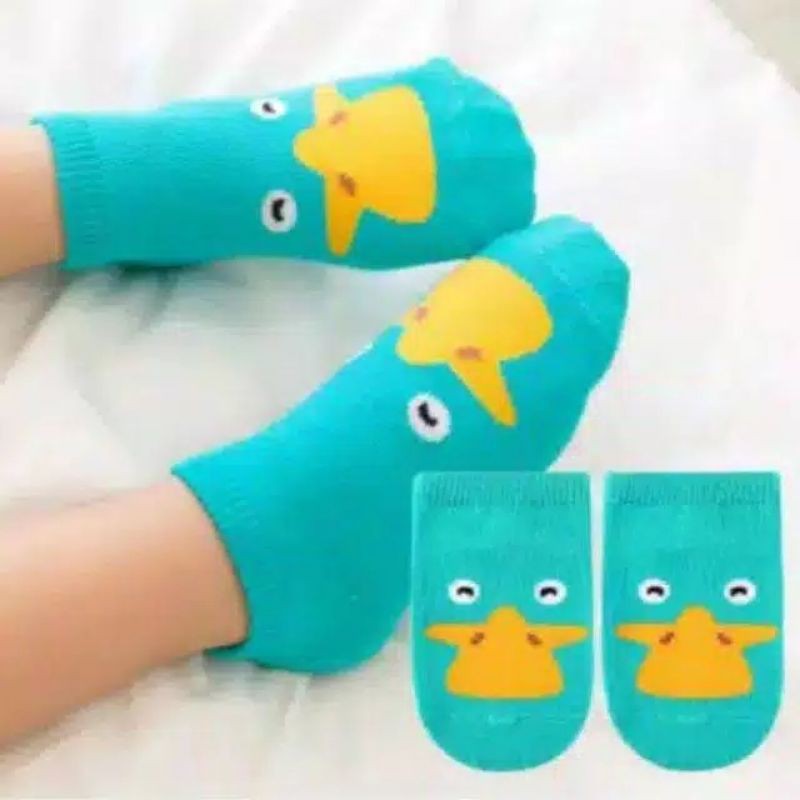 Kaos Kaki Bayi