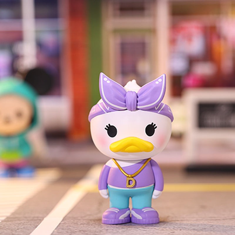 Pop Mart Mickey &amp; Friends Street Style Daisy Duck - MISP