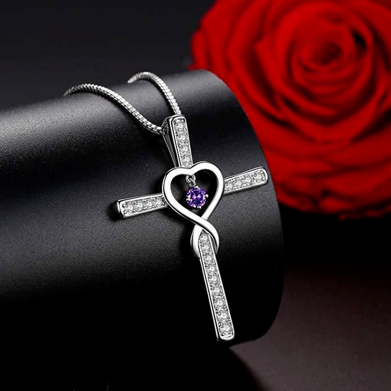 [Ready Stock]Fashion New Cross Inlaid Diamond Pendant Plated 925 Silver Love Necklace