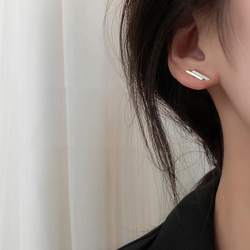 Anting Giwang Elegan Warna Silver / Gold Dengan Kristal + Zircon Untuk Wanita