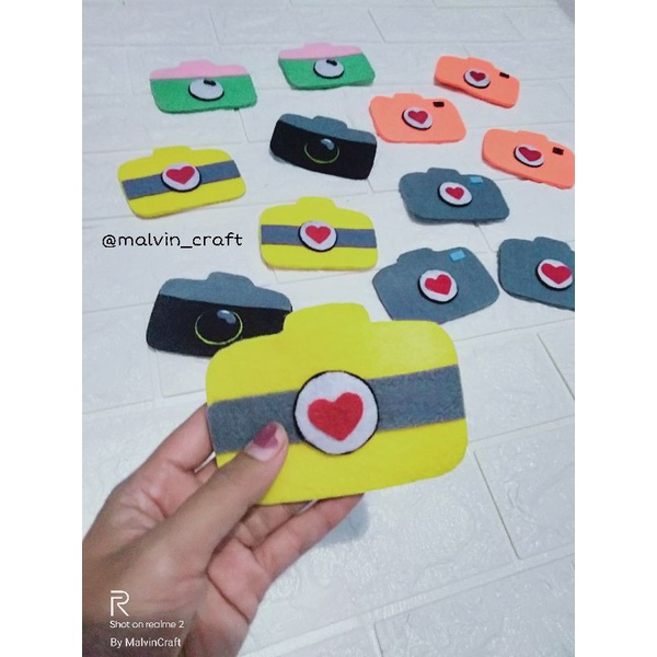 

Angpao Lebaran Camera / amplop lebaran bentuk kamera