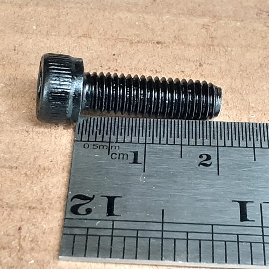 BAUT L BAJA M6X20 IMPORT TAIWAN / BAUT L BAJA M6 X 20 / BAUT L M6X20 BAJA HITAM