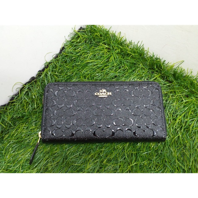 Debossed Patent Wallet/Wallet Coach/