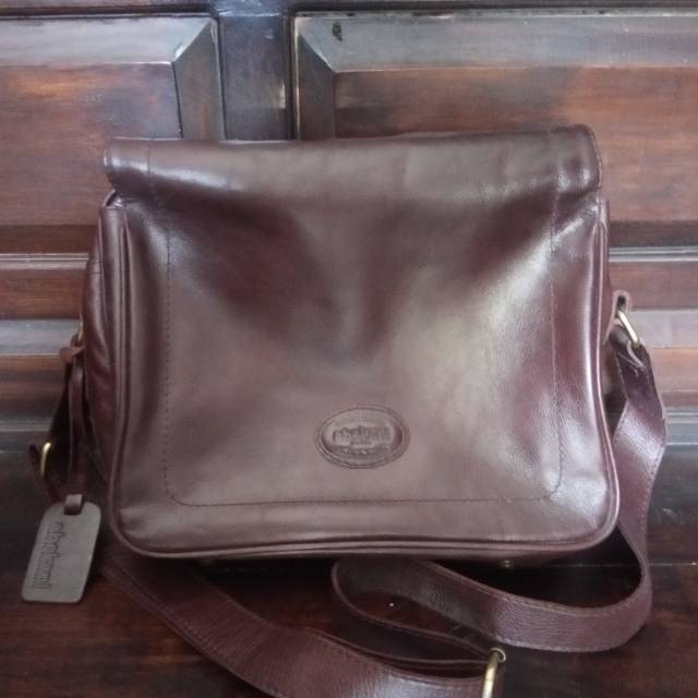 Tas Selempang abekani renceu warna raisin preloved second bekas bundling jam casio asli garansi