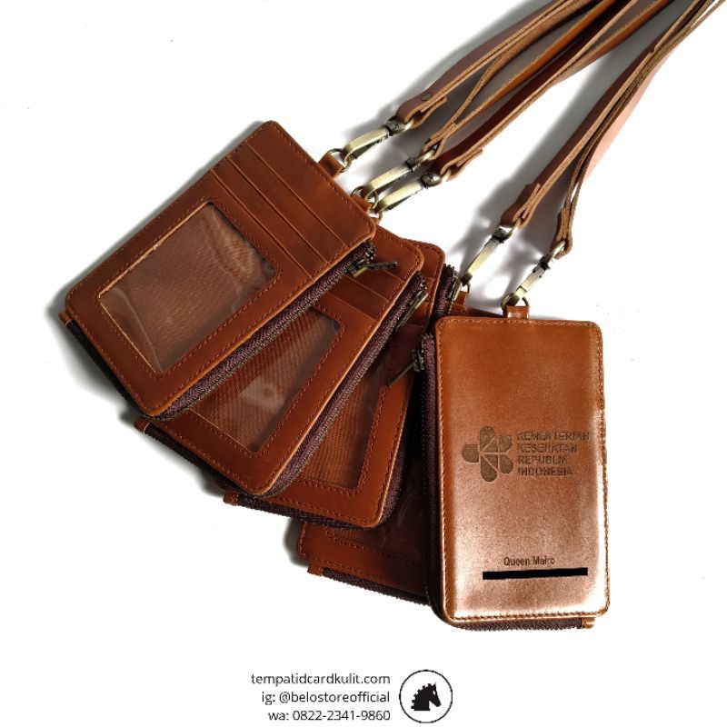 

Tempat ID Card / Name Tag Kulit Custom Zipper