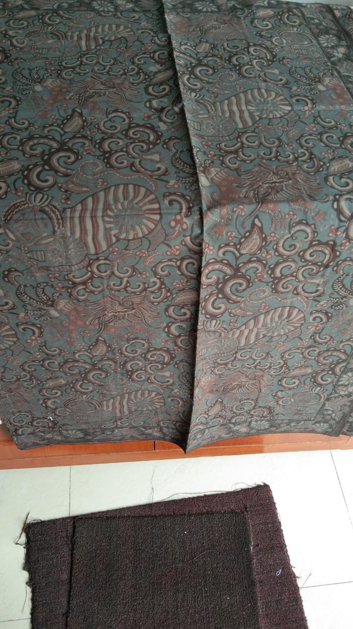 Kemeja Batik Pria Lengan Pendek Slimfit Premium Motif Balian Abu Abu Gray Grey 728208 Cap 72