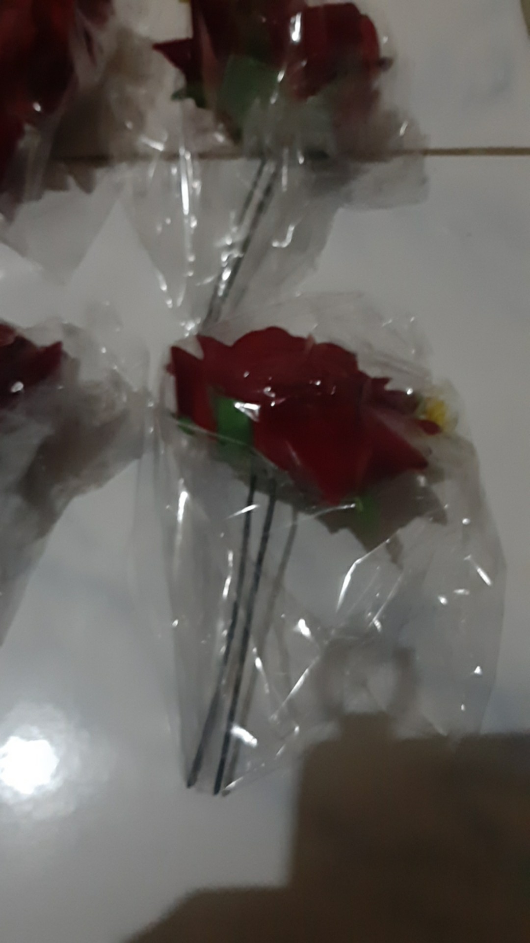 Cucuk Konde Mawar Mekar / Cucuk Pengantin Terlaris / Tusuk Bunga Mawar Bludru (diameter 10cm)