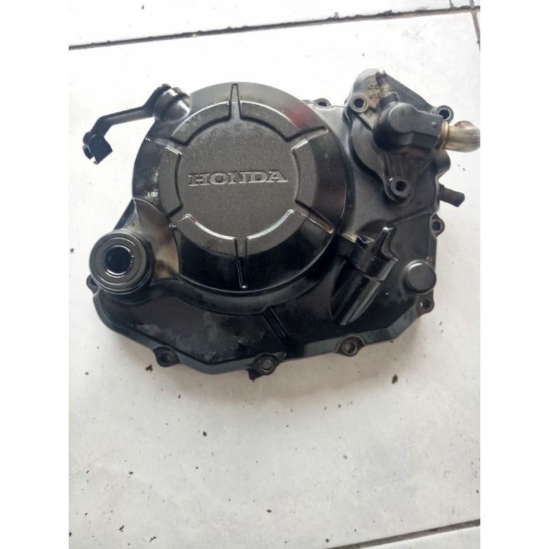 blok oli cb150 r sonic 150r blok kopling bak kopling bak oli blok kanan sonic 150r cb 150 r original