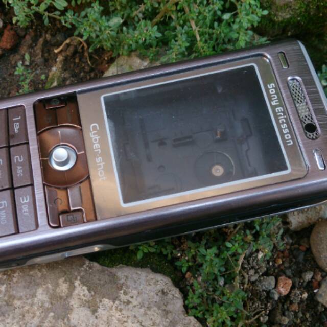 Casing tulang Sony Ericsson K800 k790